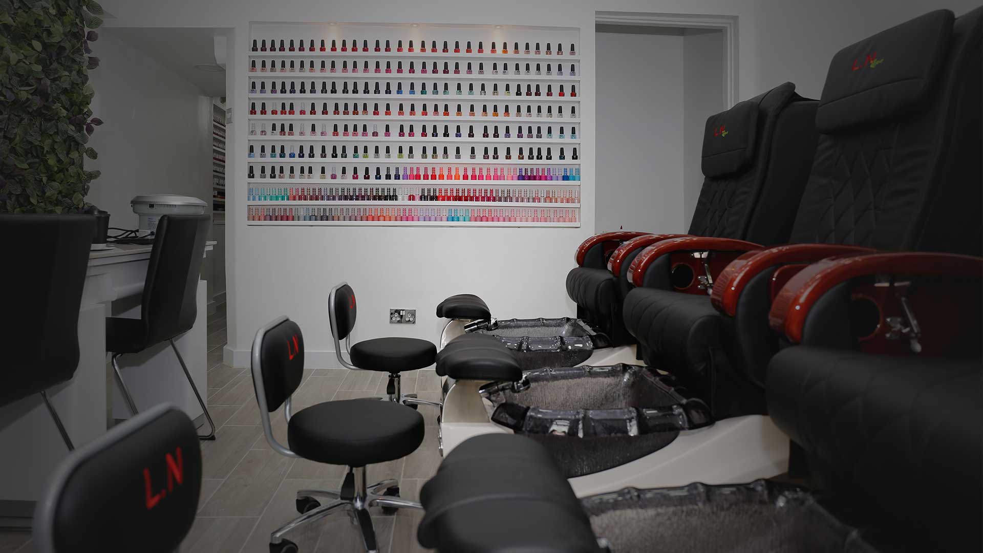 Artboard 1 copy 2 Beauty Box